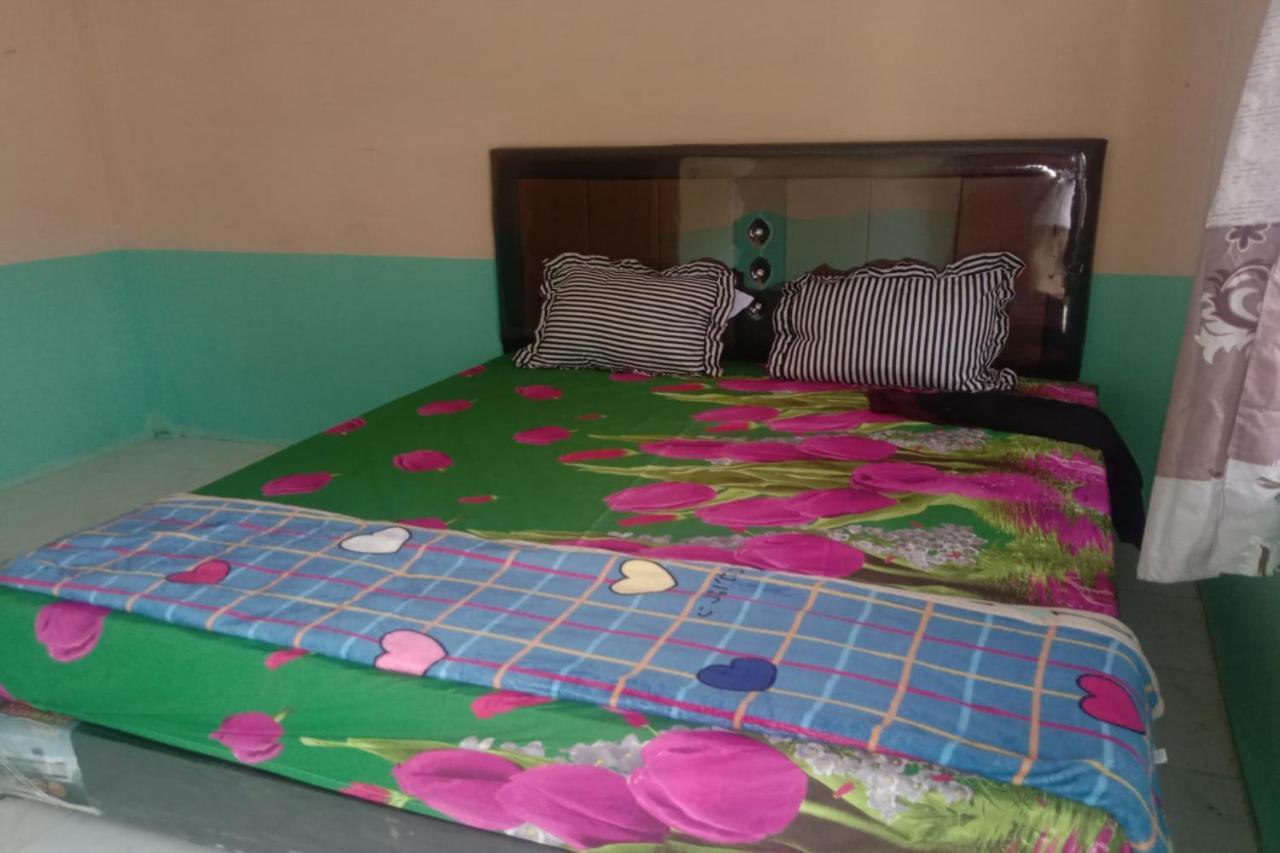 Express O 91938 Grace Kost & Hostel Tiga Binanga المظهر الخارجي الصورة